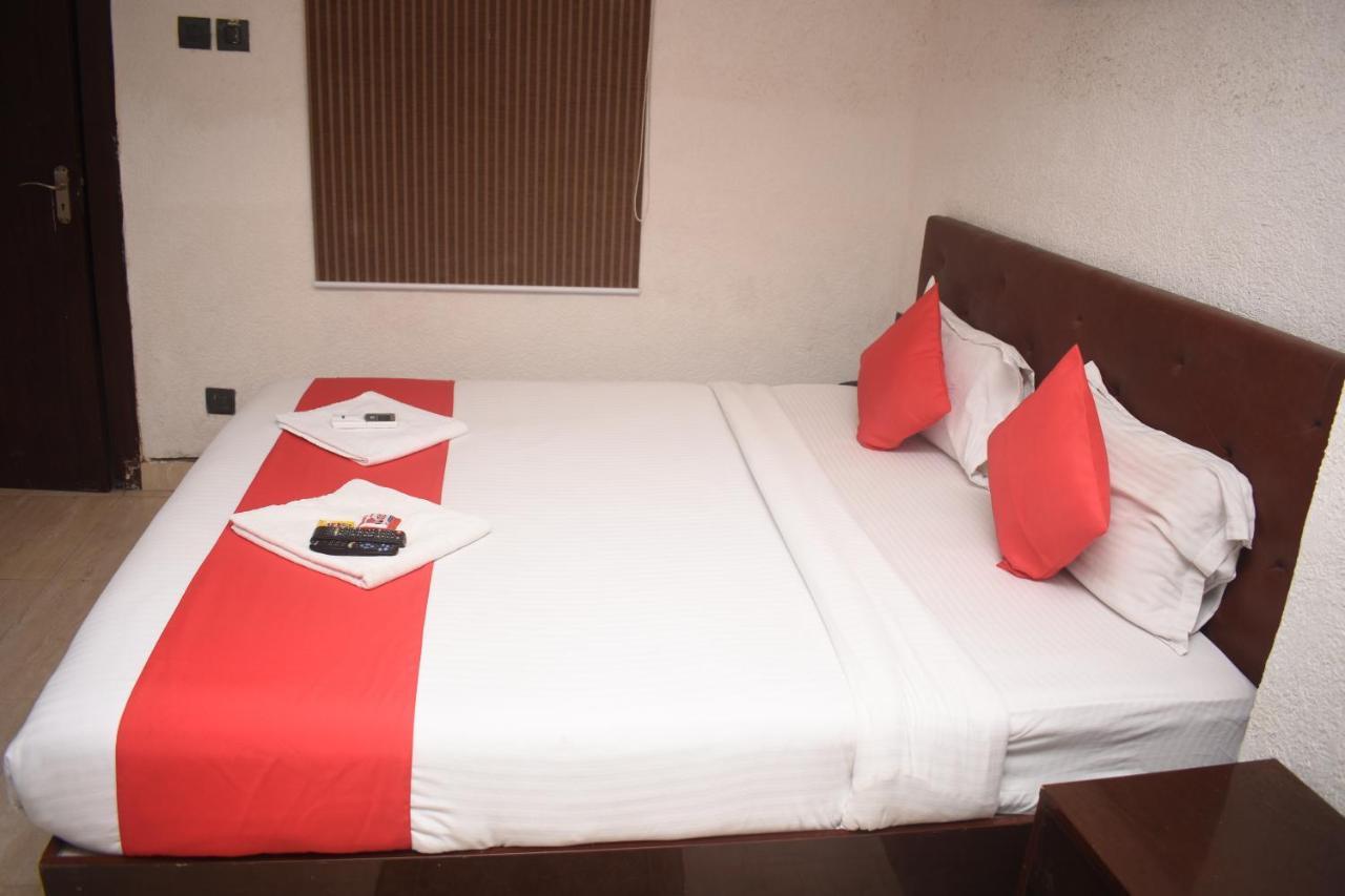 Hotel Jaypee Inn Hāora Zewnętrze zdjęcie