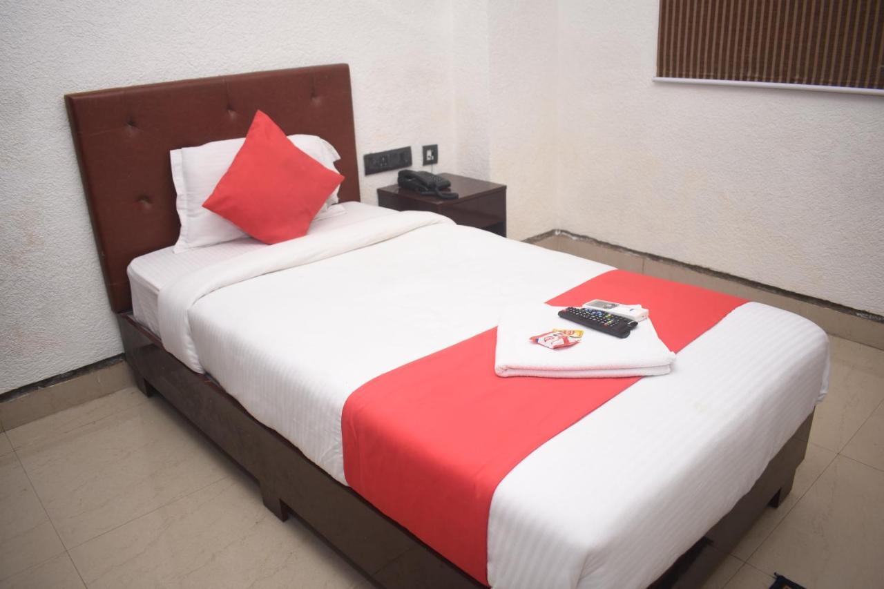 Hotel Jaypee Inn Hāora Zewnętrze zdjęcie